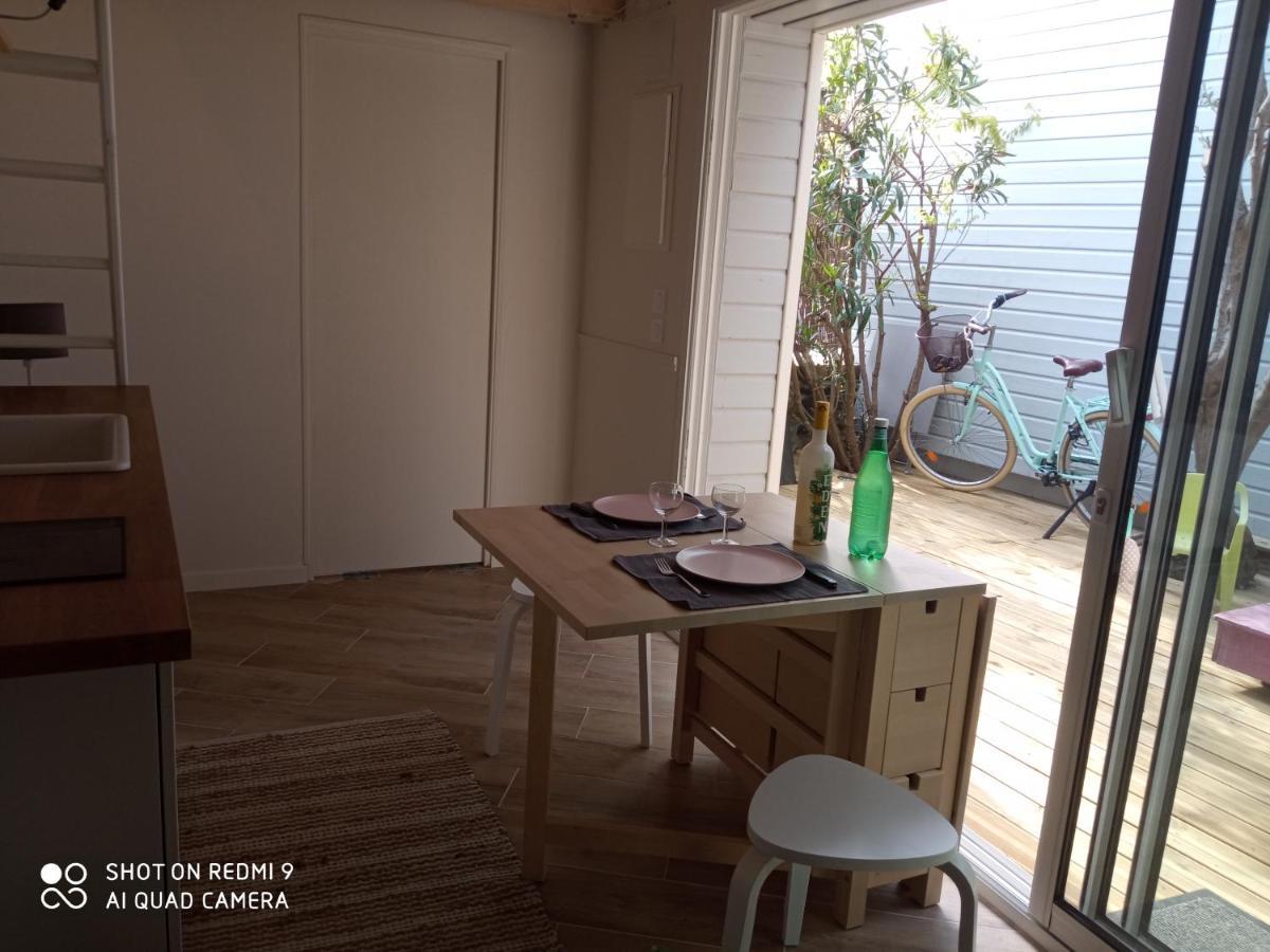 גראנוויל Charmant Logement T2 A 2 Pas De La Mer מראה חיצוני תמונה