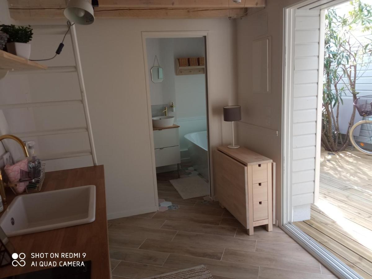 גראנוויל Charmant Logement T2 A 2 Pas De La Mer מראה חיצוני תמונה